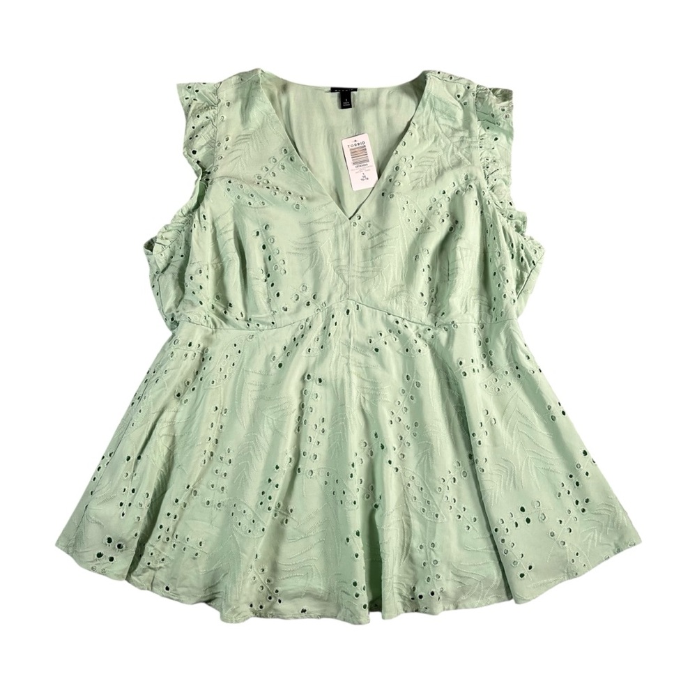 Torrid NWT‎ Women's Green Eyelet Ruffle Sleeve Babydoll Hemlock Top Size 1X